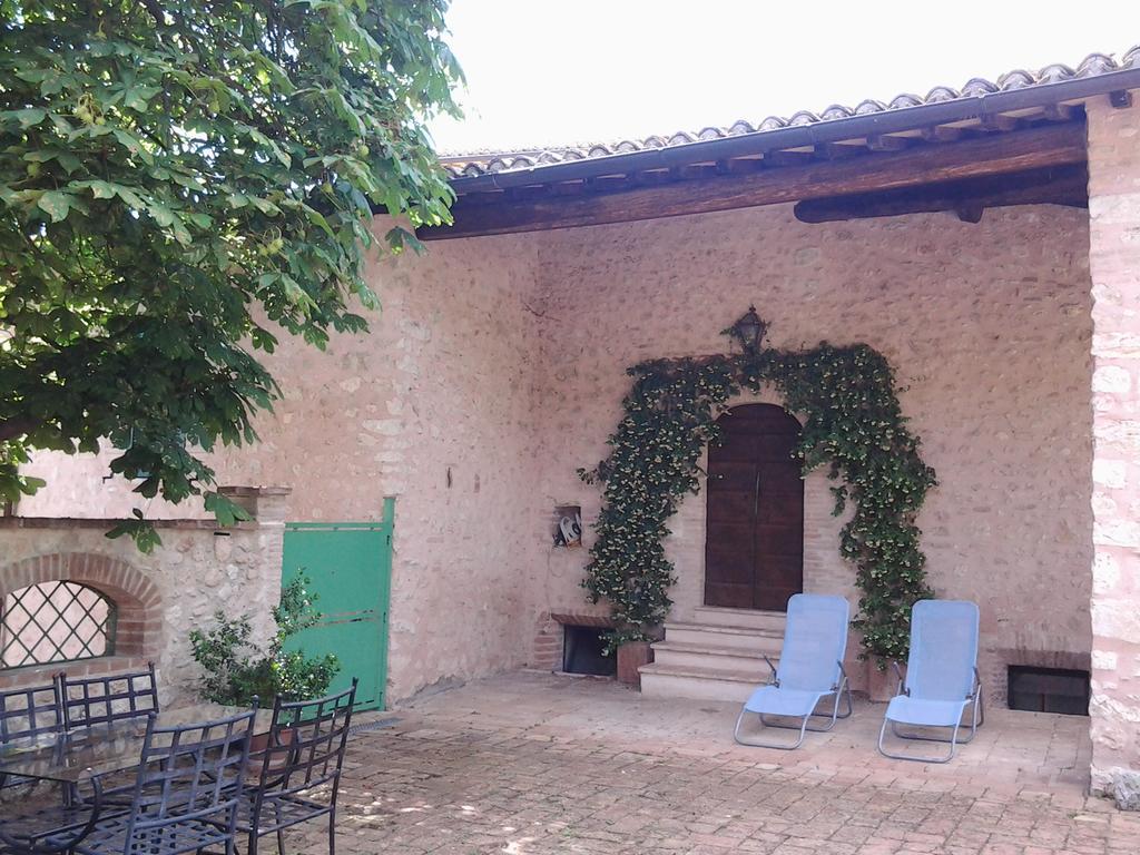 La Palombaia Guest House Spoleto Exterior photo
