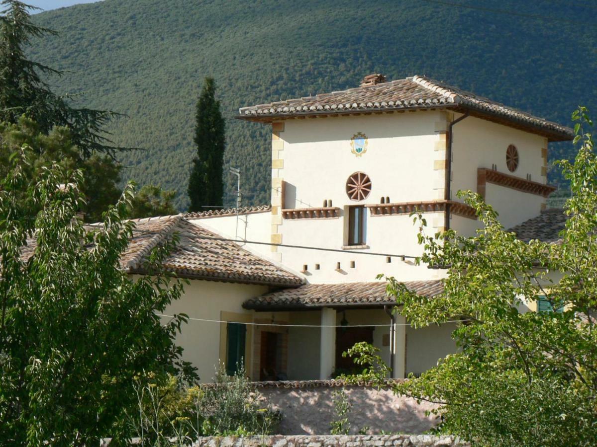 La Palombaia Guest House Spoleto Exterior photo